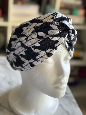 EUC MAISON MICHEL PARIS Black & White Patterned Turban Headwrap O/S